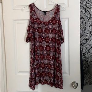 Summer cold shoulder t-shirt dress! 💜